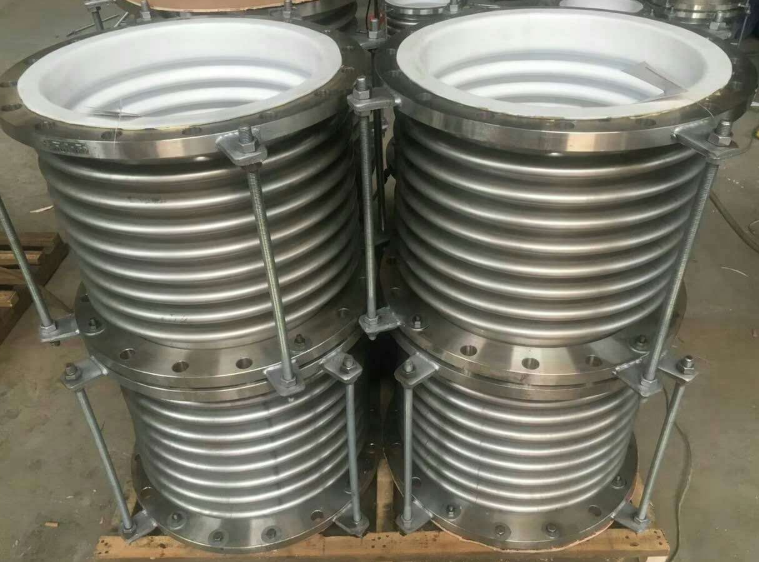 High Quality for Grade 304 PTFE lined hose, bellows, compansion joint, compensator – china precision api stainless steel slip on flange – TOP-METAL detail pictures