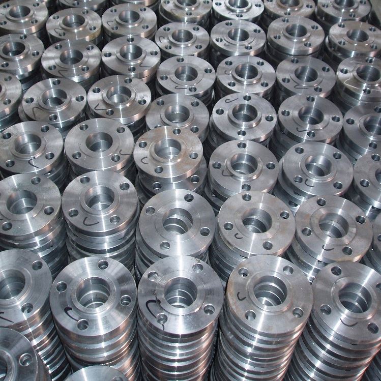 एएनएसआई flanges पाइप उपयुक्त मा ASTM A105 कार्बन स्टील पर्ची 150lb / 300lb / 600lb